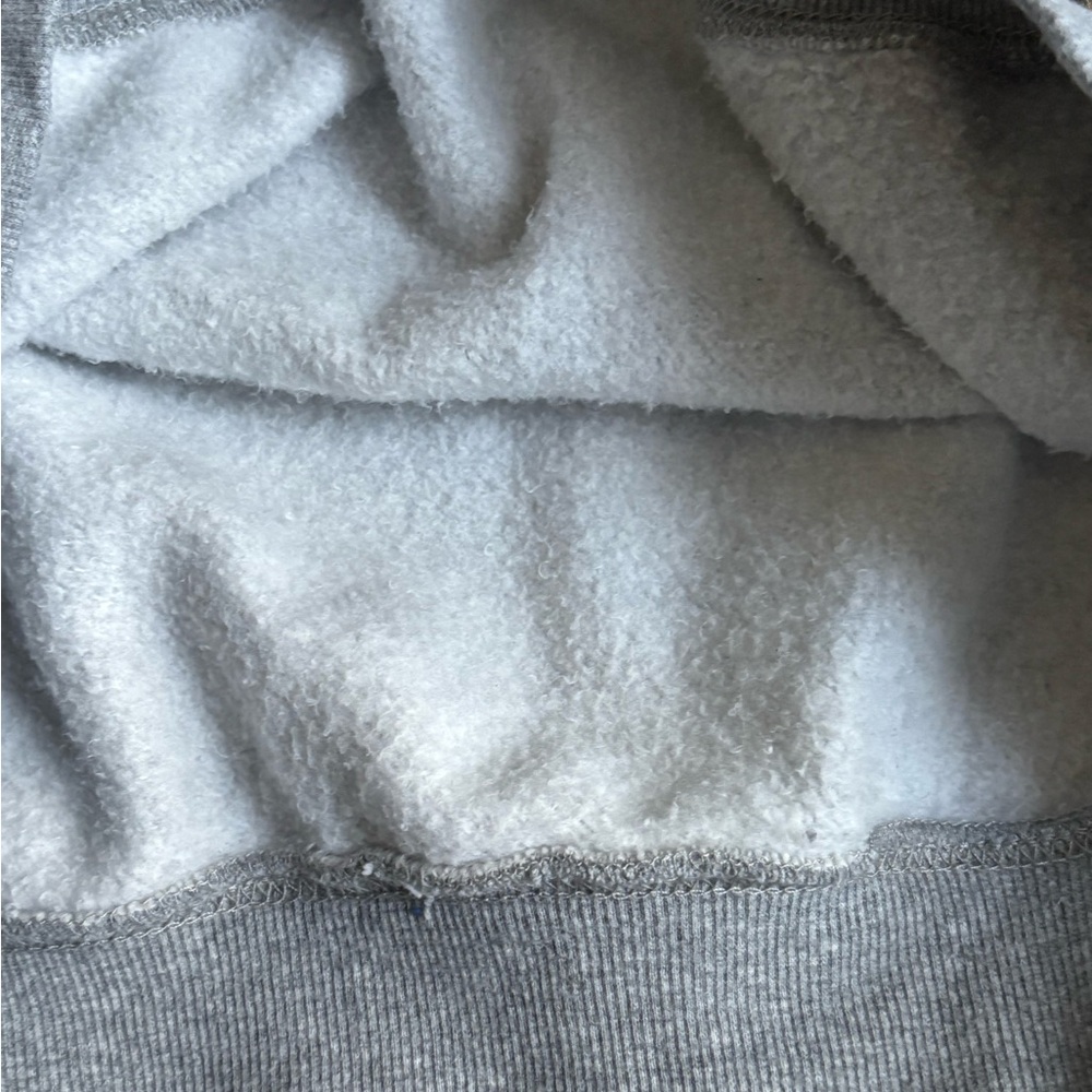 Official Taylor Swift Eras Tour Crewneck, USED - Picture 14 of 16